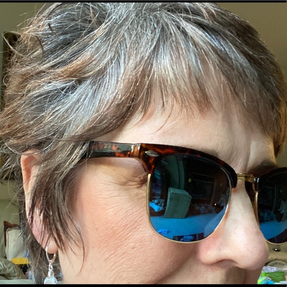 Sunglasses - Picture 8 of 8